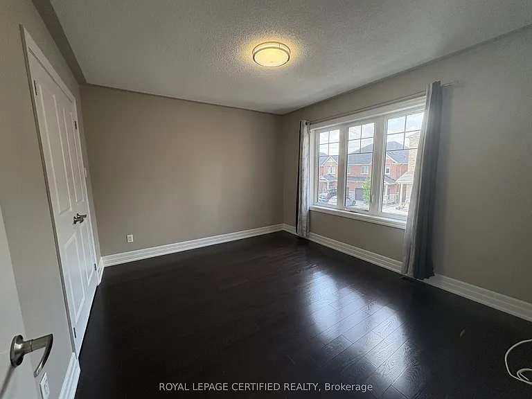 271 Andrews Trl #UPPER — Photo 14