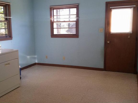 3rd image of 7114 Ball Dr