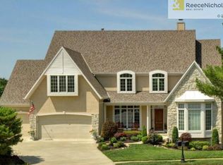 6704 NW Monticello Ter, Parkville, MO 64152