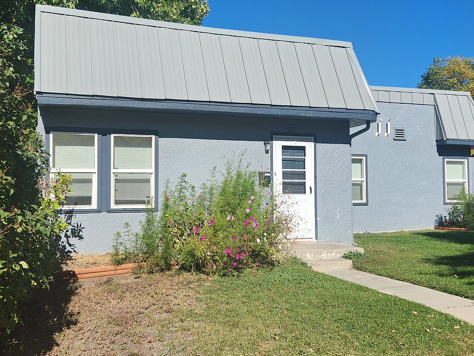 1st image of 708 8th St N #708