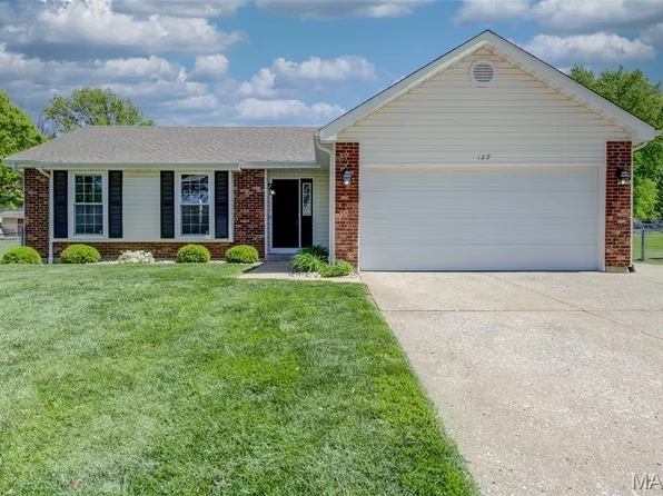 129 Del Oro Dr, Saint Peters, MO 63376