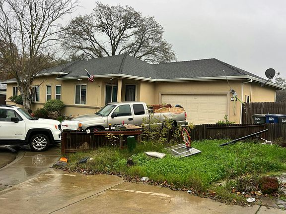 2nd image of 2124 Catskill Way