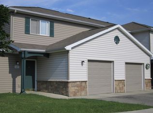 Rosewood Manor Townhomes, Flint, MI 48505