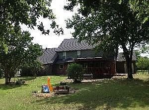 3rd image of 601 Wooded Trl