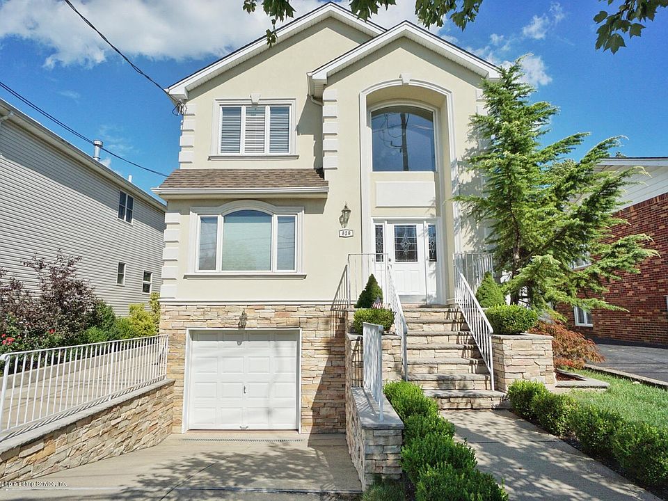 1st image of 629 Marcy Ave
