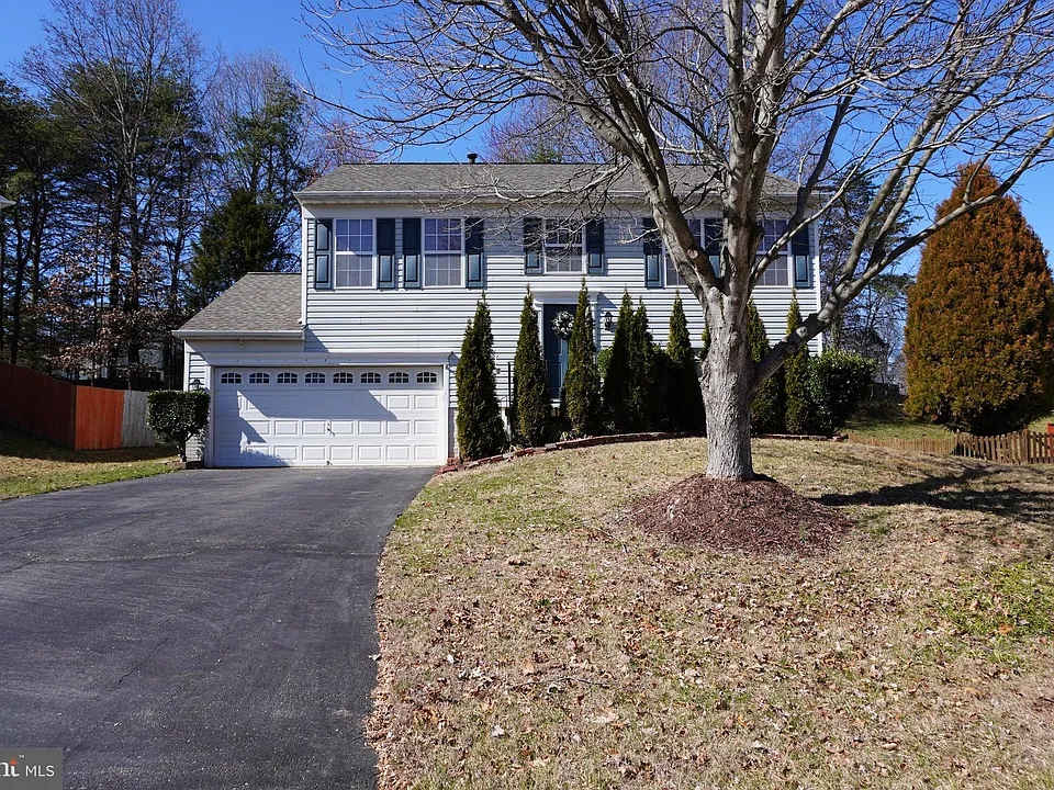 14882 Geranium Ct