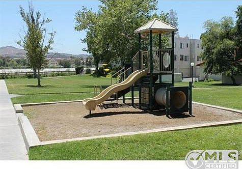 2nd image of 18016 River Cir APT 5