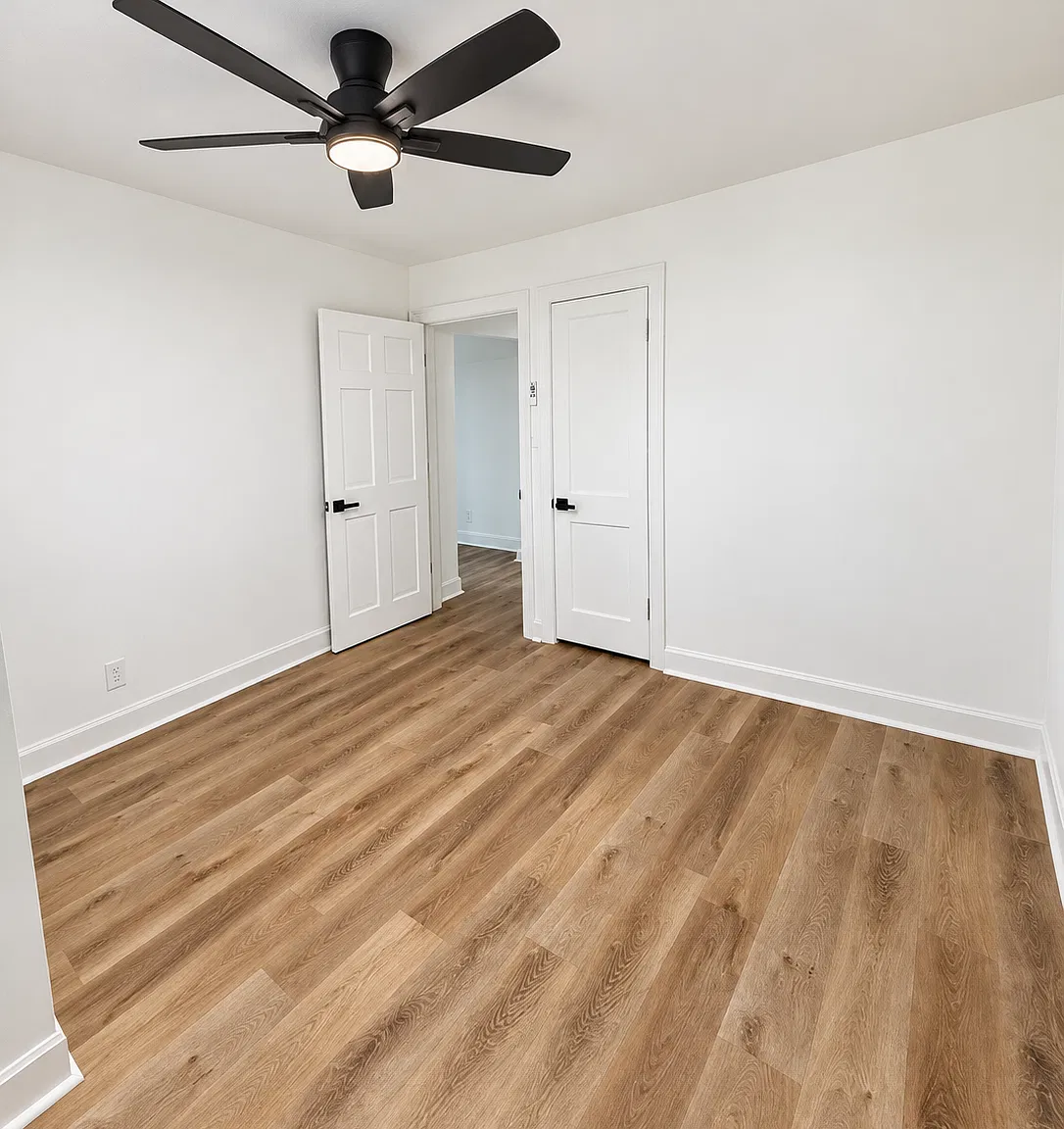 902 Camden Avenue - 1 — Photo 3