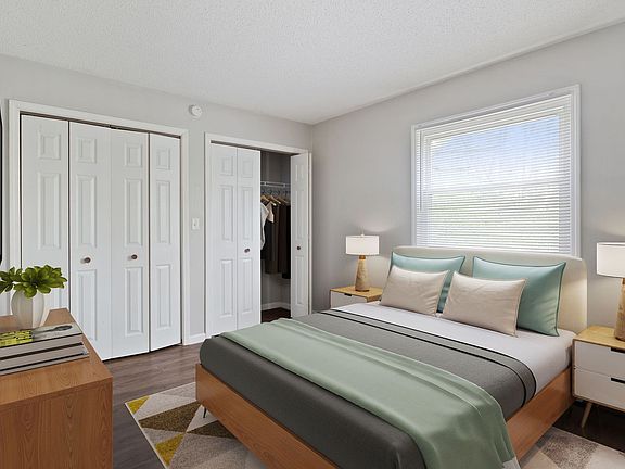5th image of 1408 W White River Blvd APT 6