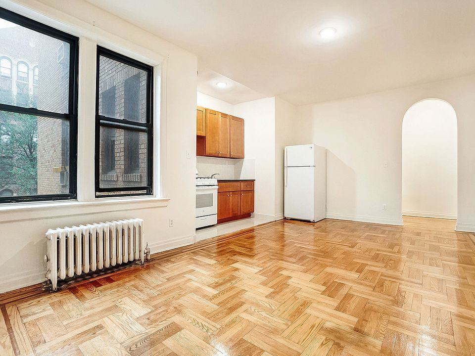 1st image of 43-30 46th St #3N