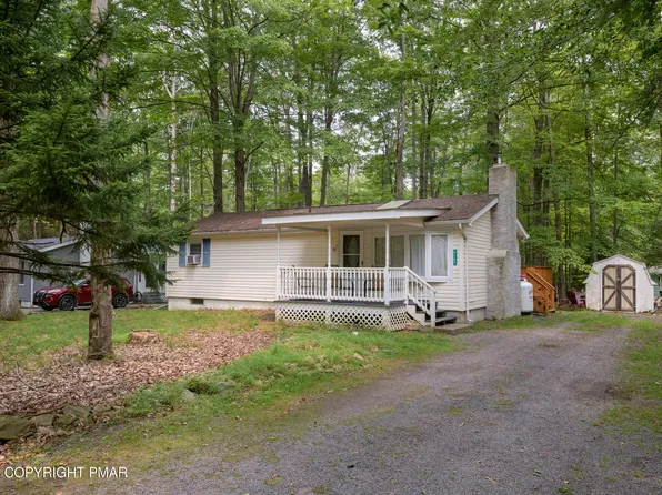2127 Totem Trl, Pocono Lake, PA 18347