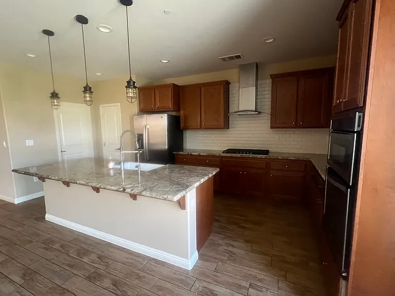 14854 Citrus Tree Ct — Photo 12