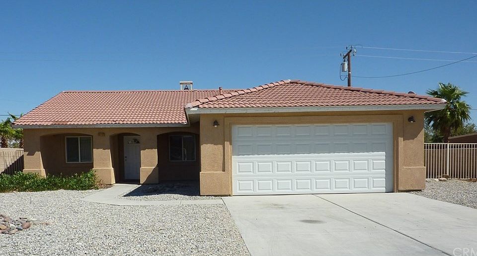 1st image of 13712 Ramona Dr