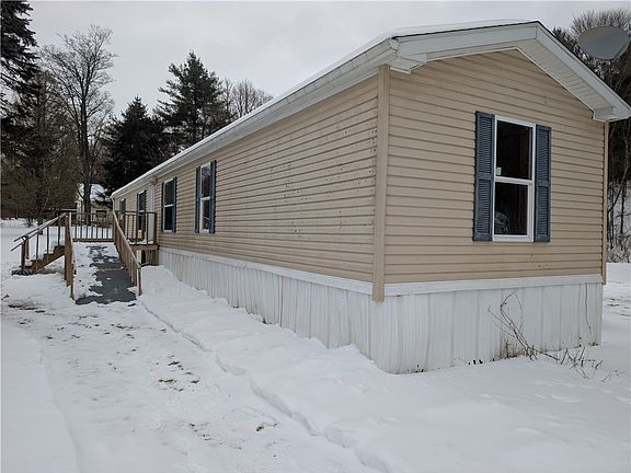 2nd image of 1185 Vankirk Rd