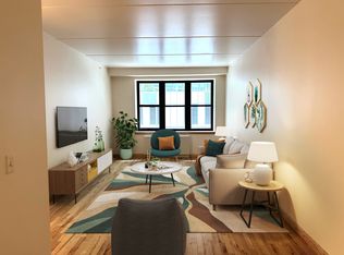 540 W 53rd St APT 2C, New York, NY 10019