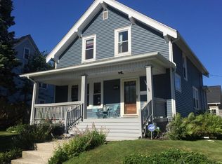 1202 S 15th St, Manitowoc, WI 54220