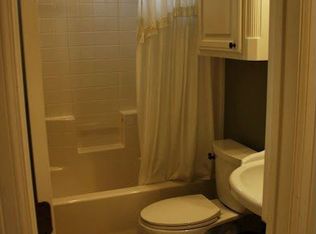 904 Abbey Rd, Lindale, TX 75771