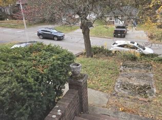 30 Beechmont St #1, Worcester, MA 01609