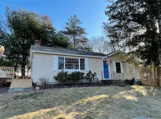 35 Milford Rd, Guilford, CT 06437