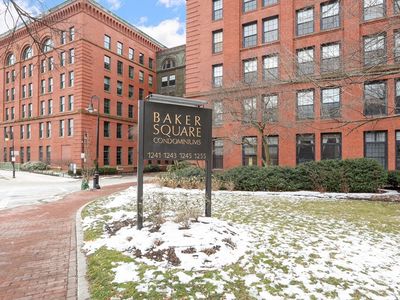 1241-1251 Adams St #F313, Dorchester Center, MA, 02124