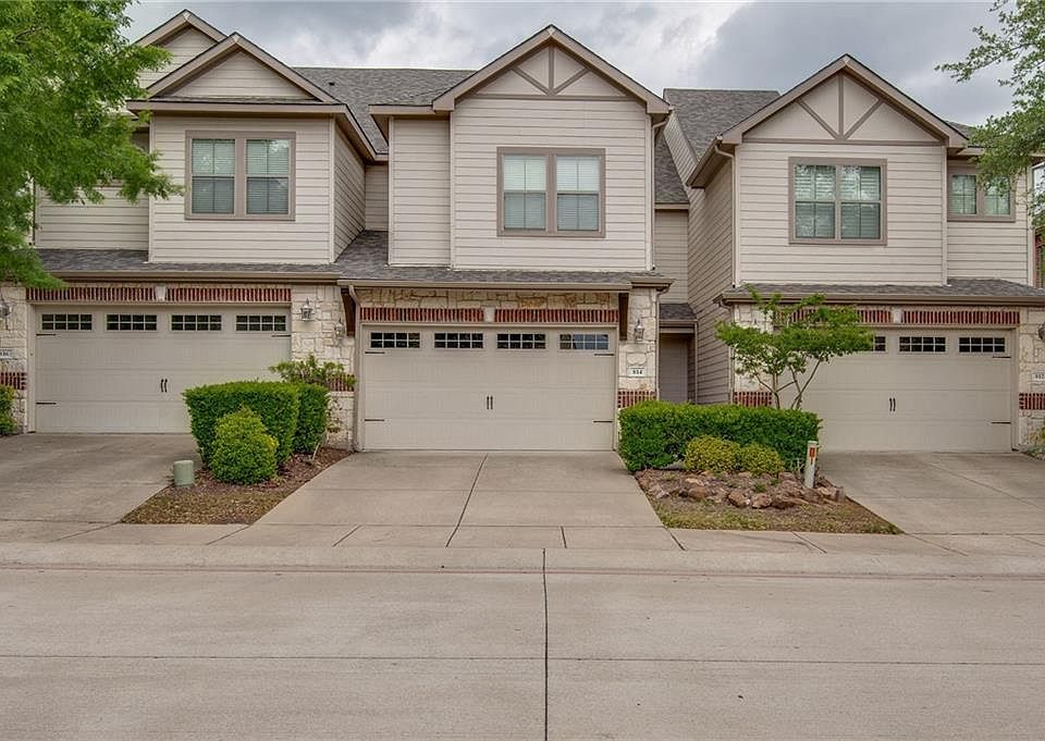 1st image of 814 Apple Hill Dr