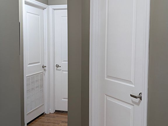 5th image of 1700 Robbins Rd #486