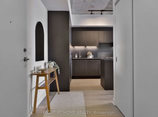 2720 Dundas St W #Penthouse 6, Toronto, ON