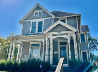 1123 S 7th St, Burlington, IA