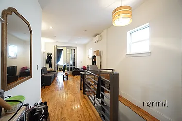 Rented by Rennit Inc.