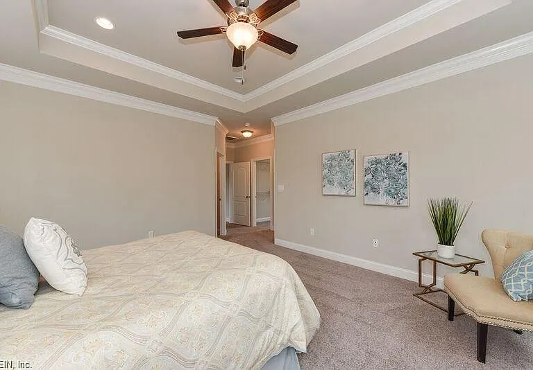 1005 Beachstone Quay — Photo 24