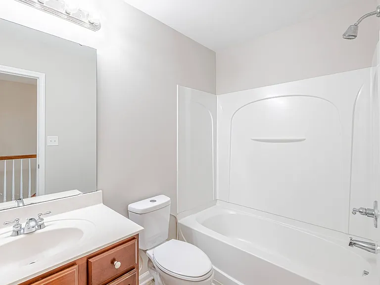 14106 Winford Ln — Photo 28