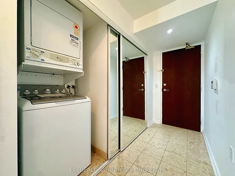 28 Olive Ave #1006 — Photo 8