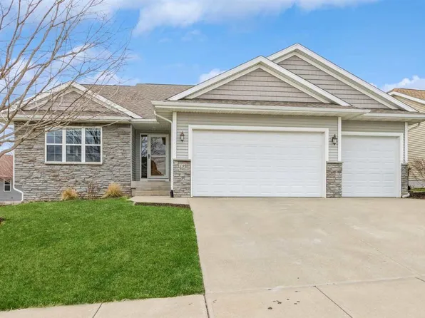 19 Eversull Ln, Iowa City, IA 52245