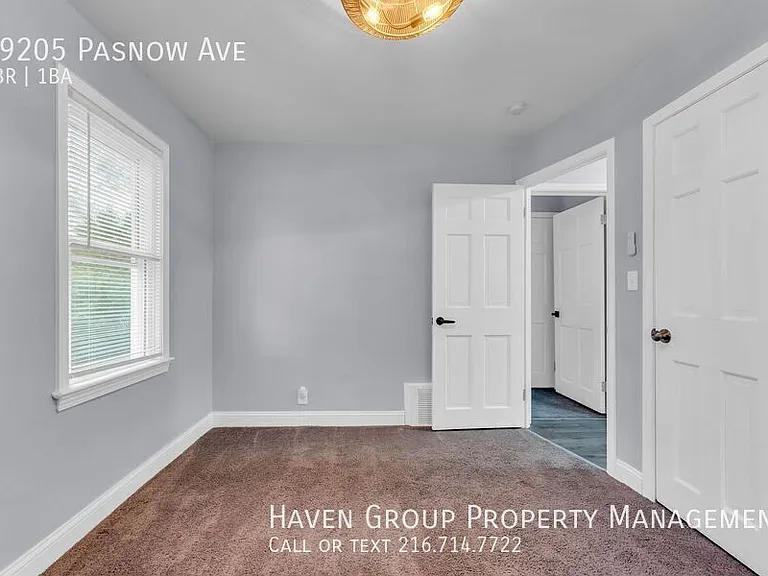 19205 Pasnow Ave — Photo 12
