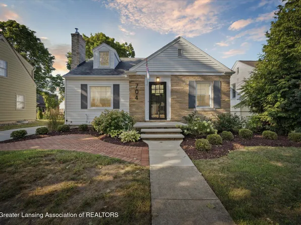 704 Beech St, East Lansing, MI 48823