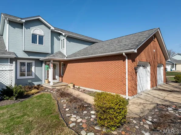16 Village At 4 Unit B, Cuba, MO 65453