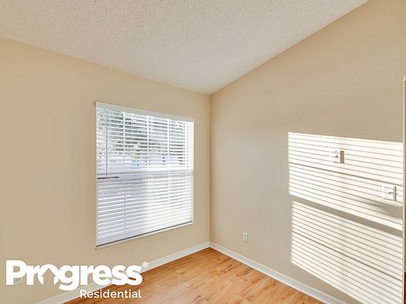 5th image of 15212 Margaux Dr