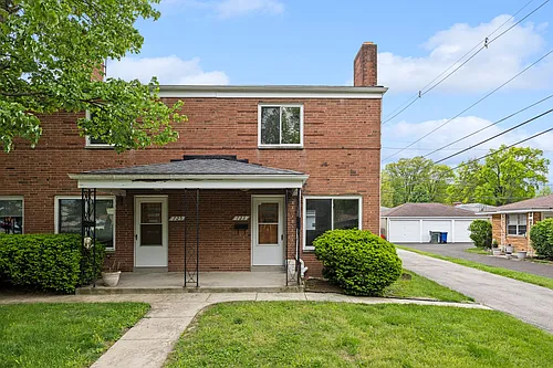723 Village Dr #729 Photo 1