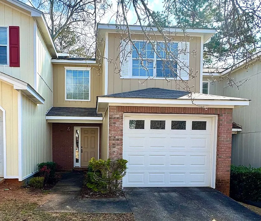 102 Woodrun Dr