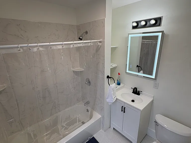 2 Washington Ave #8 — Photo 3