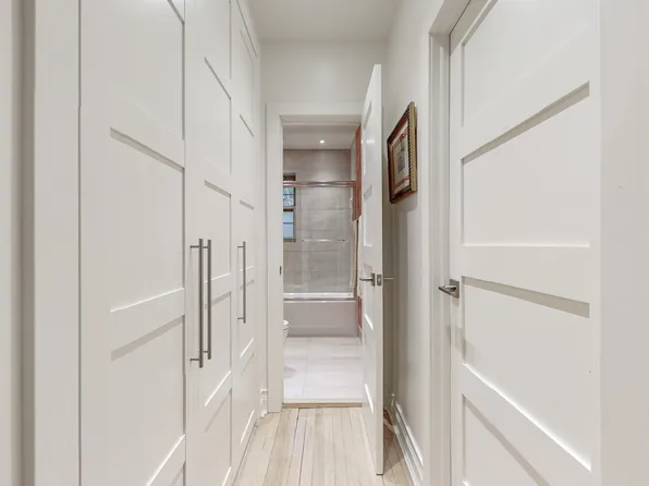 150 Burns Street image 17 of 27