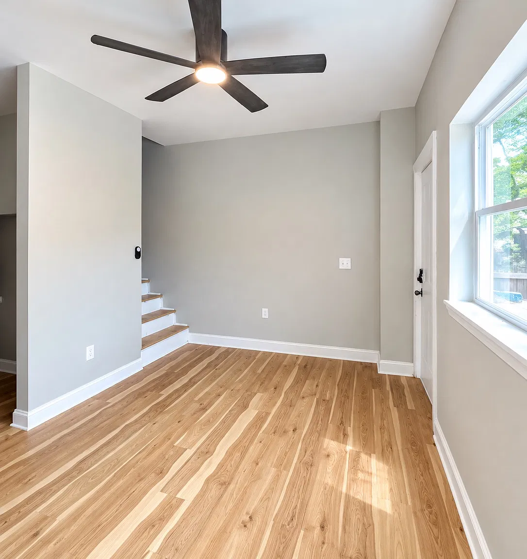 319 N Temple Ave — Photo 2
