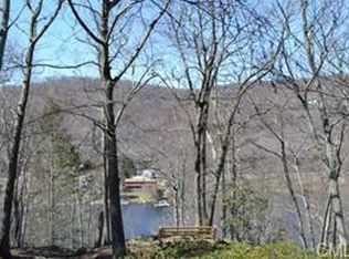 6 Sunset Dr, New Fairfield, CT 06812