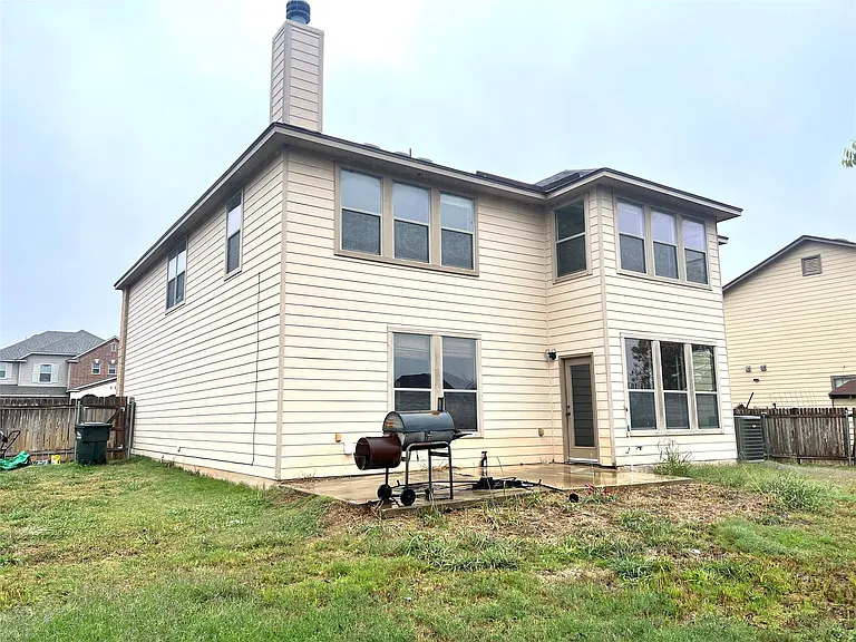 160 Mistletoe Ln — Photo 29