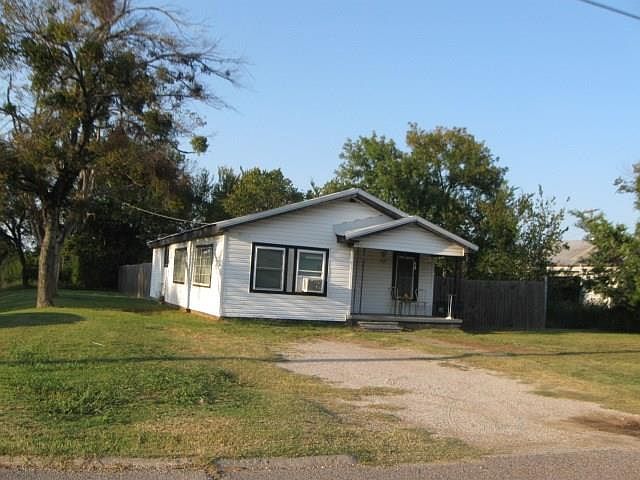 1st image of 1632 W Strother Ave