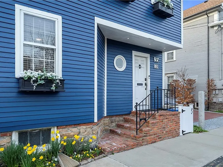 33 Marsh St — Photo 13