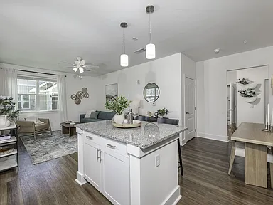 One Bedroom Furnished Apartment Tour