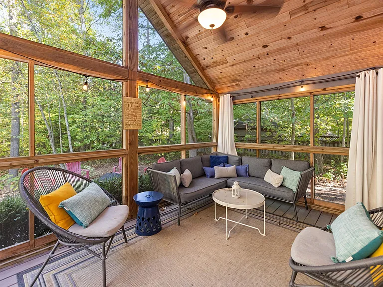 16061 Beech Ln — Photo 4