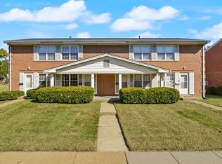 449 Olian Dr #453, Hazelwood, MO 63042