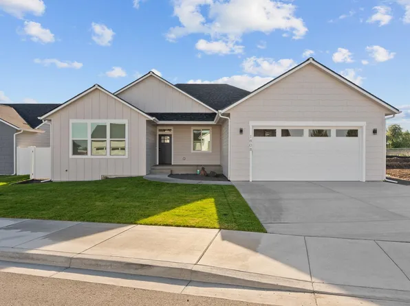 1808 N Arties Rd, Greenacres, WA 99016